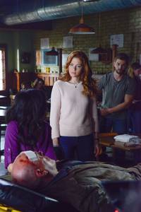 Кадр Под куполом