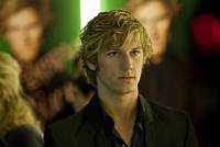 Кадр Страшно красив