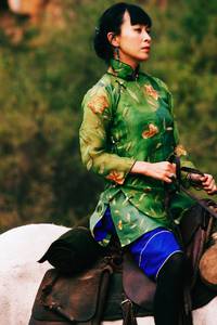 Кадр Пусть летят пули