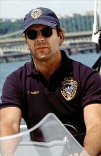 Кадр На расстоянии удара