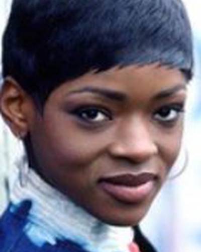 Кэролайн Чикези фото