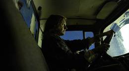 Кадр из фильма "Заброшенный дом" - 2