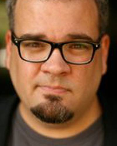 Роберт Ларривьер фото