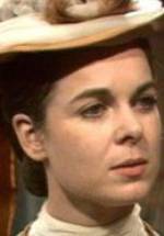 Сара Брэкетт фото