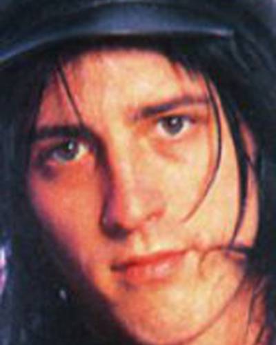 Иззи Страдлин фото