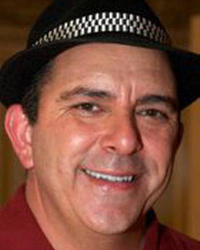 Джеффри Ривас фото