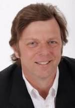 Айэйн Ри фото