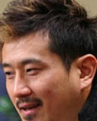 Хидэнобу Киути фото