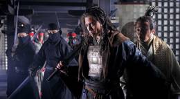 Кадр из фильма "Белая месть" - 1