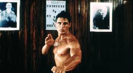 Кадр из фильма "Американский ниндзя 5" - 2