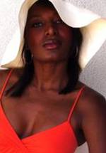 Аеша Де Равиль фото