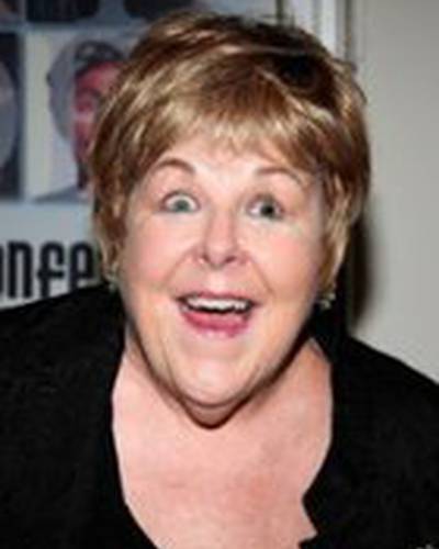 Мэри Джо Кэтлетт фото