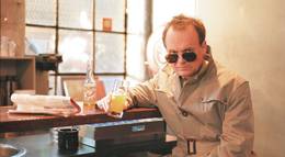 Кадр из фильма "Эллинг" - 1