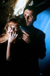 Кадр Провод под током