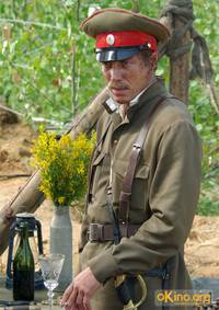 Кадр Господа офицеры: Спасти императора