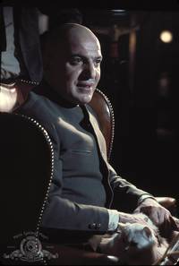 Кадр На секретной службе ее Величества