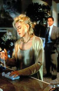 Кадр Основной инстинкт