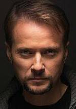 Артур Жмиевски фото