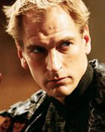 Джулиан Сэндс фото