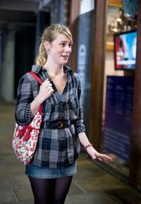 Кадр Быть человеком