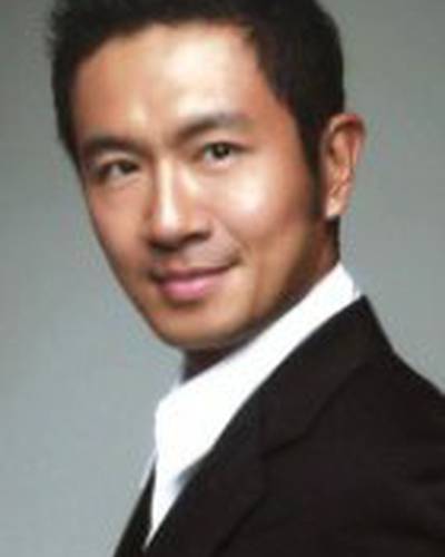 Адриан Пэнг фото