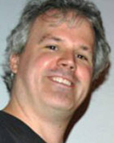 Дж. Стюарт Барнс фото