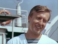 Кадр Без году неделя