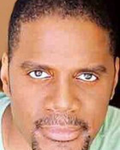 Кэри Джонс фото