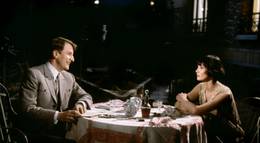 Кадр из фильма "Мелодрама" - 2