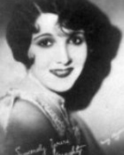 Кармелита Джерати фото