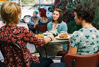 Кадр Продавщица