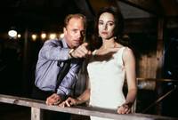 Кадр Фарфоровая луна