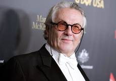 Режиссер «Безумного Макса» подал в суд на студию Warner