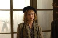 Кадр Париж! Париж!