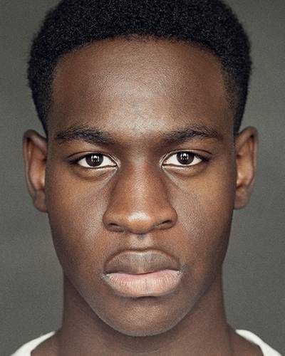 Адэ Ойефесо фото