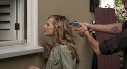 Кадр из фильма "Спасите Грейс" - 2