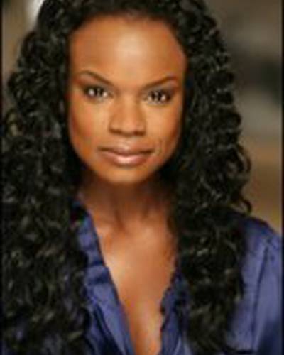 Lisa Tharps фото