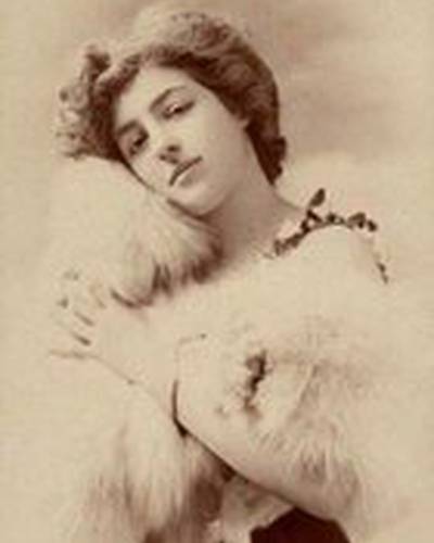 Марта Ренье фото