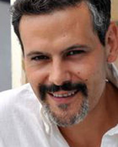 Роберто Энрикес фото