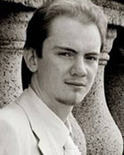 Евгений Олейник фото