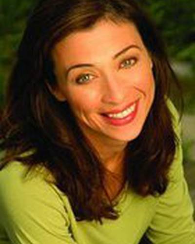 Charin Alvarez фото