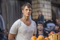 Кадр Несчастные