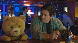 Кадр из фильма "Третий лишний 2" - 1