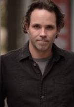 Грег Хаттон фото