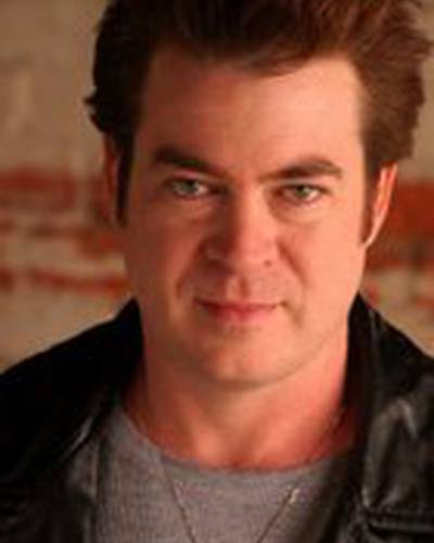 Лоуренс Тернер фото