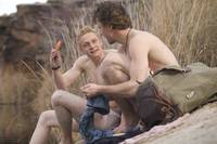 Кадр Том и Вайт уделывают Америку