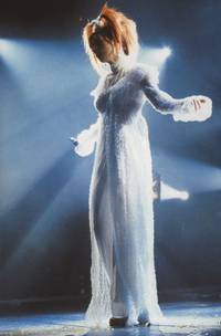 Кадр Mylène Farmer: Mylenium Tour (видео)