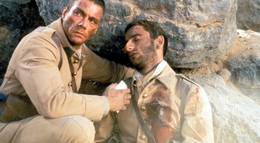 Кадр из фильма "Легионер" - 2