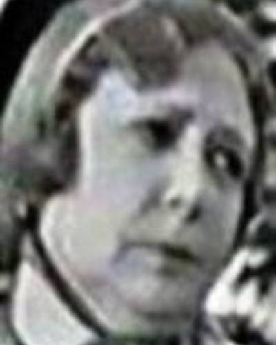 Johanne Fritz-Petersen Blom фото