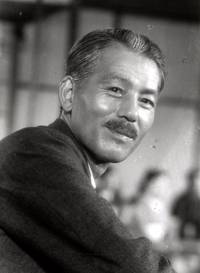 Кадр Поздняя весна